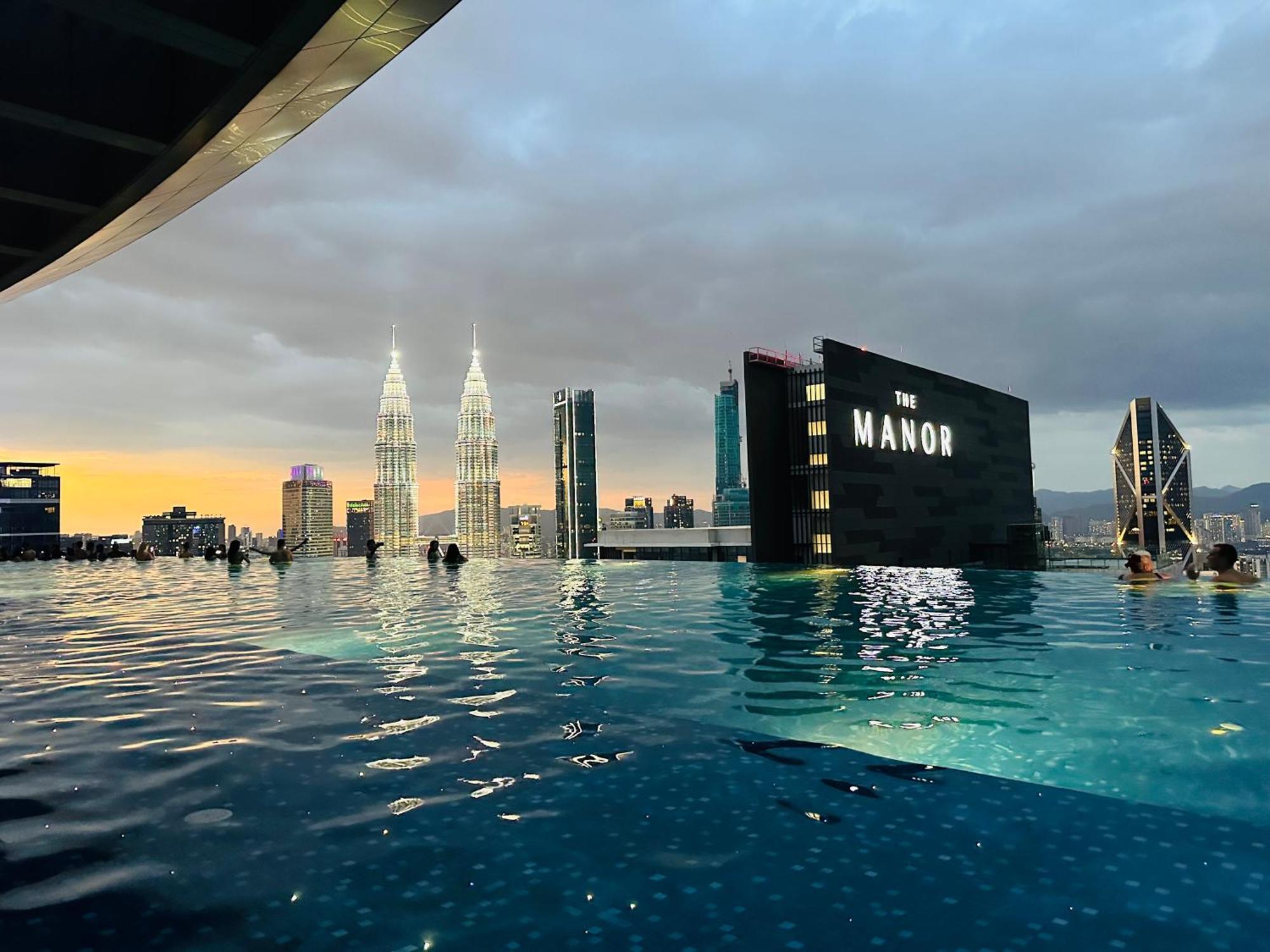 Crystal Suite At Eaton Klcc Куала-Лумпур Екстер'єр фото